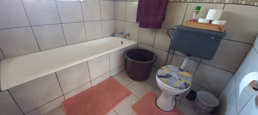 5 Bedroom Property for Sale in Panorama Free State
